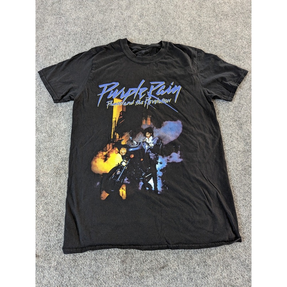 PRINCE AND THE REVOLUTION PURPLE RAIN T-Shirt Size: Medium